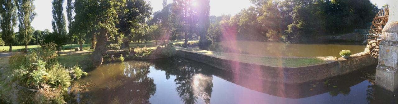 Le Moulin Du Mottay Bed & Breakfast Evran Bagian luar foto